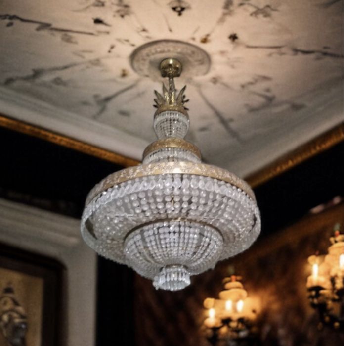 Grande lustre de saco de três andares