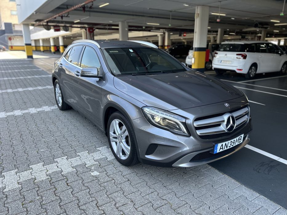 Mercedes-Benz GLA 180 (CDI) d 7G-DCT Urban