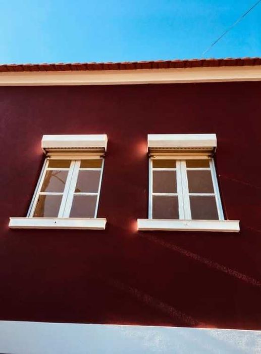 Aluga se : Moradia T2 ,com jardim  e garagem a 10 km de Aveiro