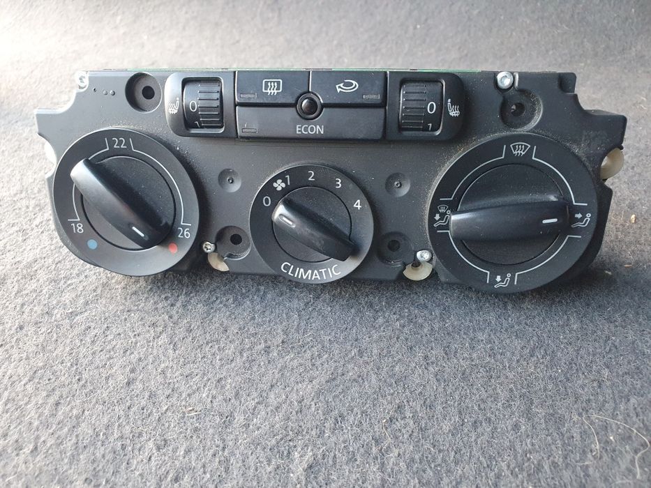 Panel klimatyzacji VW 1K0.820.047 DQ Golf V Touran Passat B6