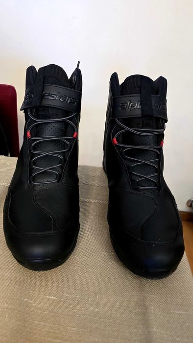 Botas Alpinestar em Gore Tex.