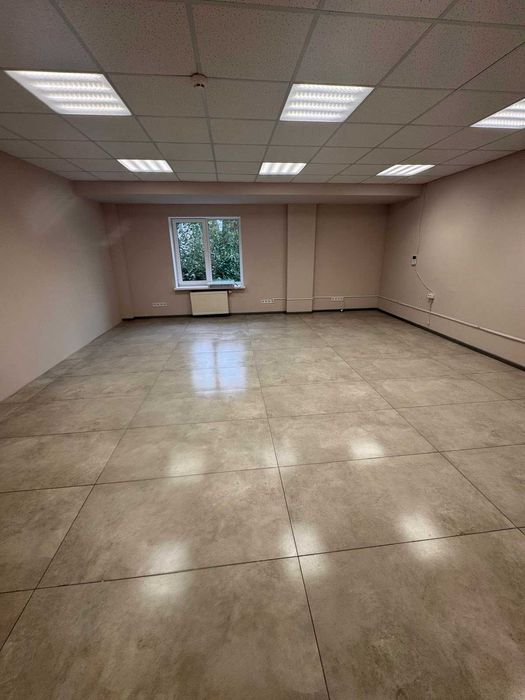 Оренда офісу 48,5 кв.м в ТРЦ NEO PLAZA (вул. Марії Кюрі)