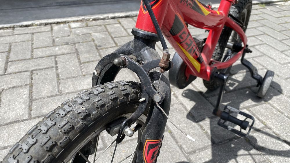 Bicicleta criança 3-6 anos usada