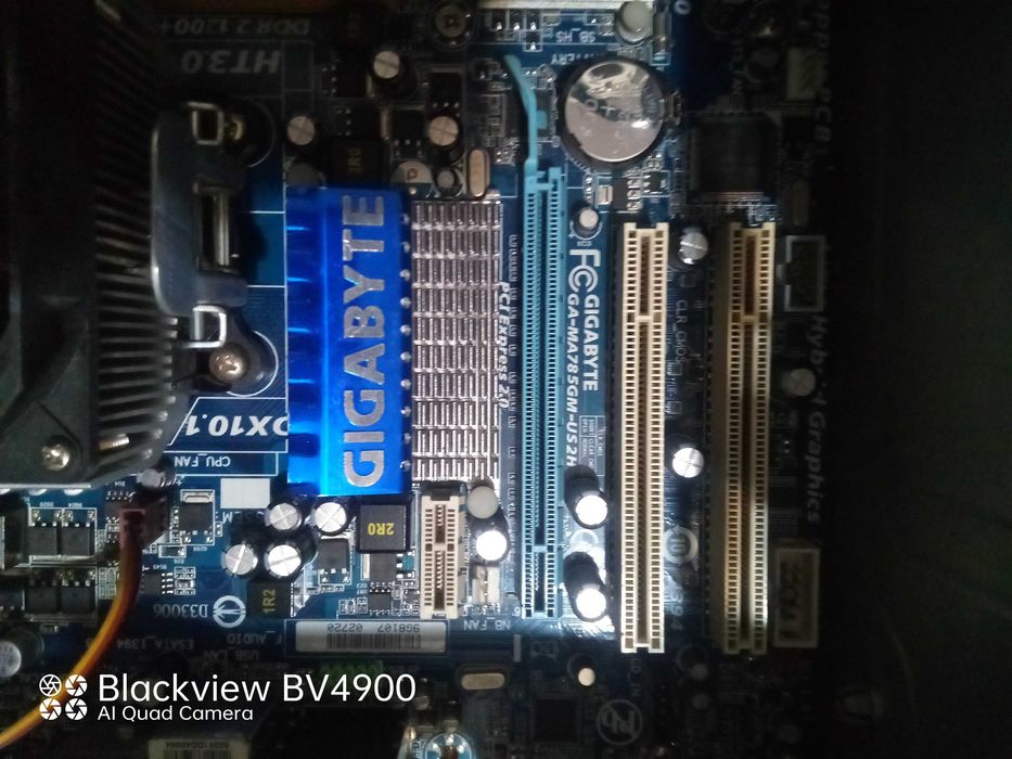 Процессоры INTEL,XEON,материнки!