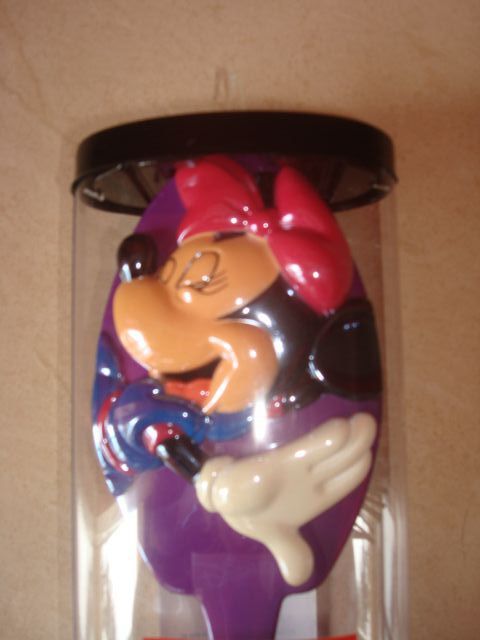 Vendo escova da Minnie da marca Disney