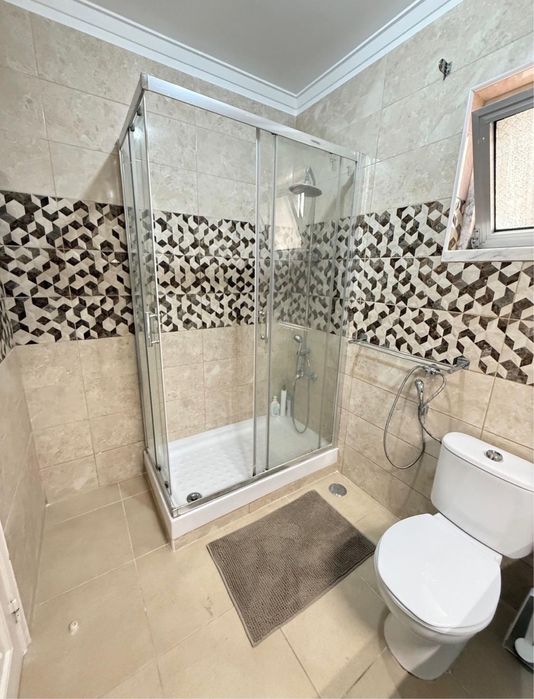 Quarto para senhora | LOURES | 500€