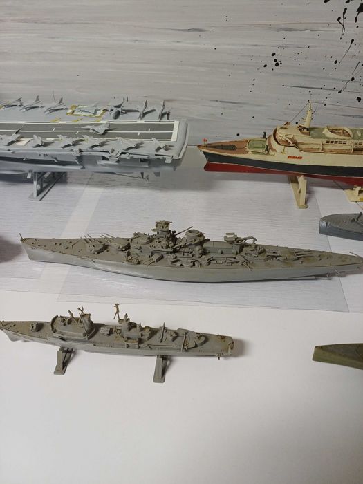Kit´s montados de modelismo 10 unidades