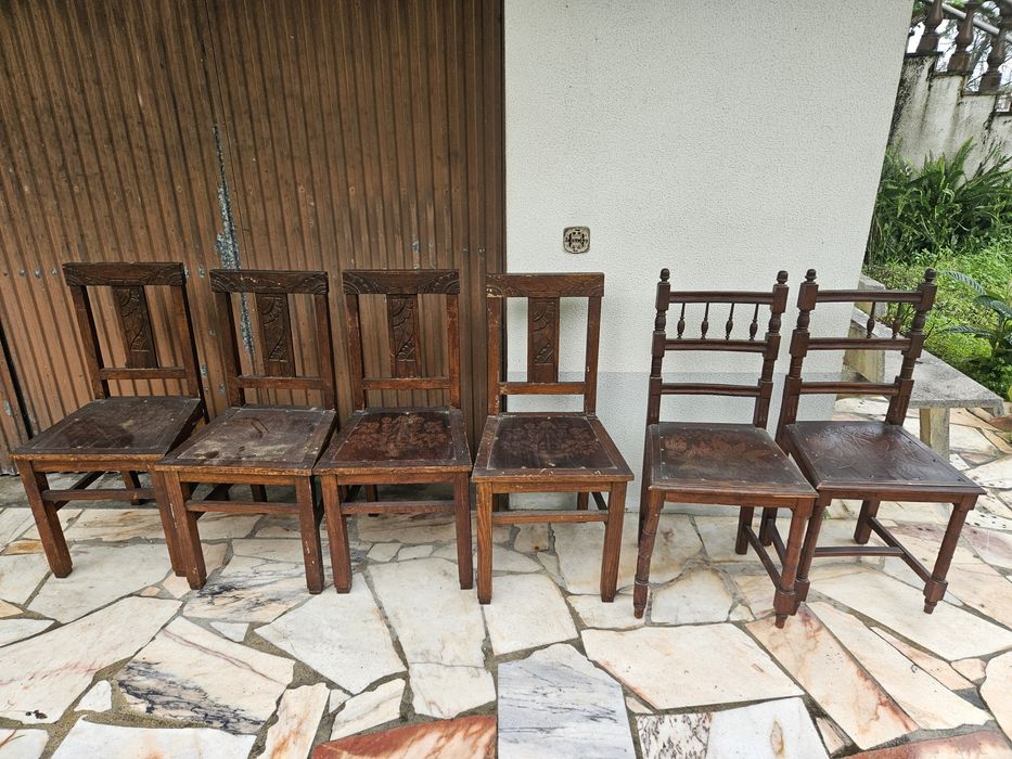 Cadeiras antigas