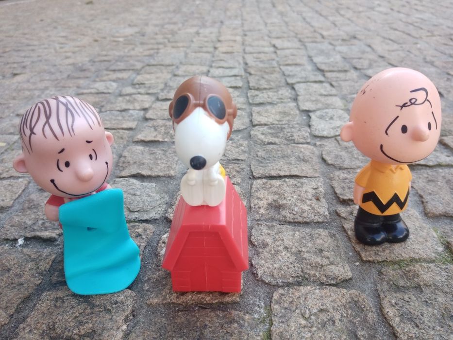 Figuras de diversos filmes infantis