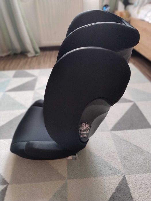 Fotelik samochodowy Cybex Solution B I-Fix stan idealny