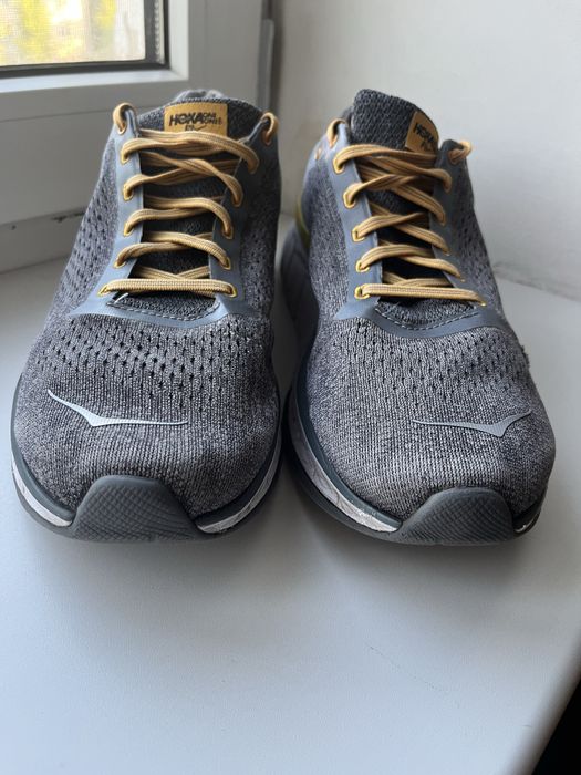 Кросівки HOKA ONE ONE CAVU  розмір 46/29.5