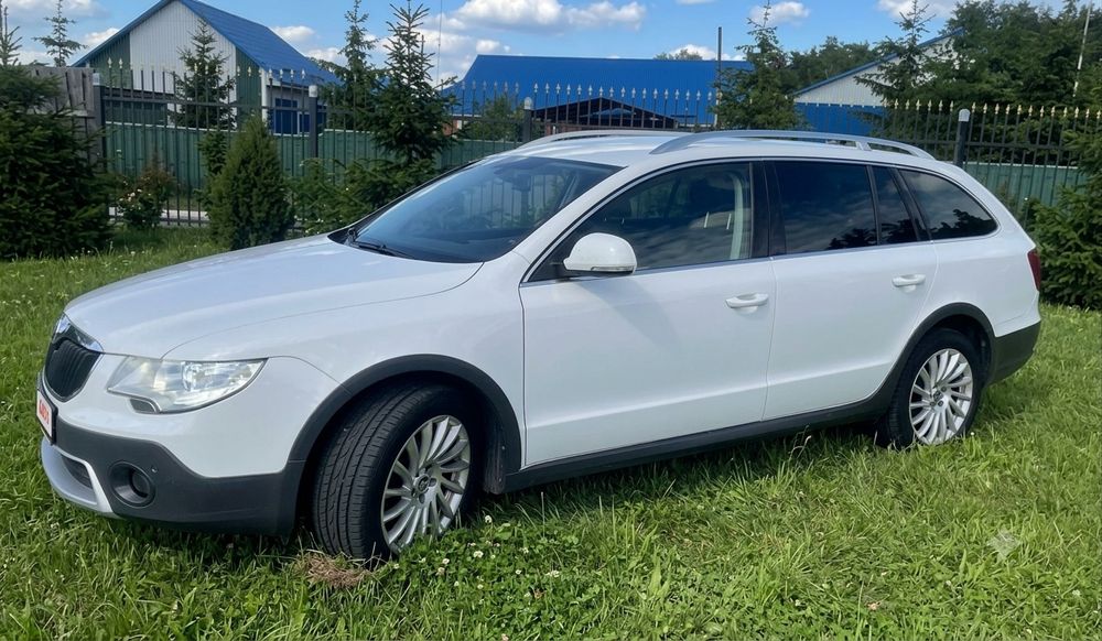 Skoda Superb 2013 2.0tdi 4*4 DSG6