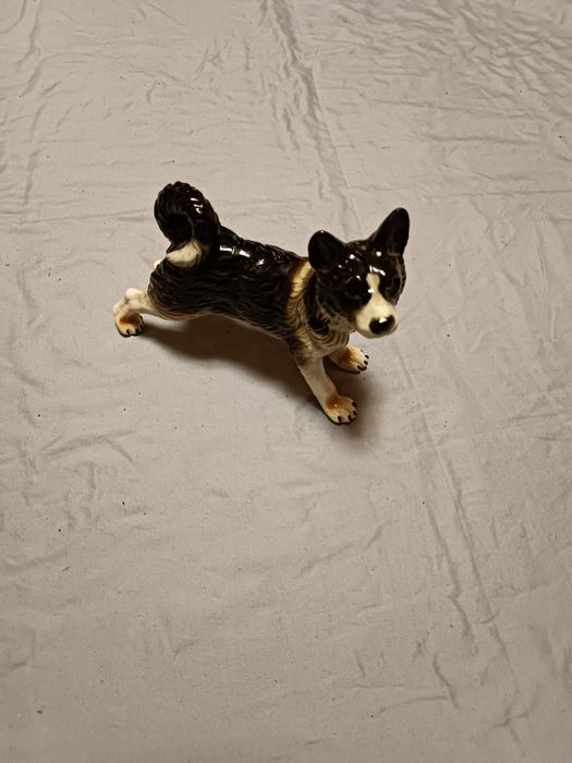 Статуэтка собака Акита-ину фарфор Германия