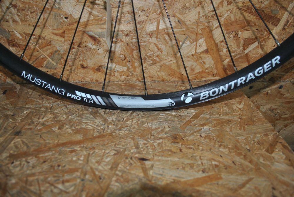 Nowe Koło Bontrager Mustang Pro 29" Boost TLR Center 15x100 Disc MTB