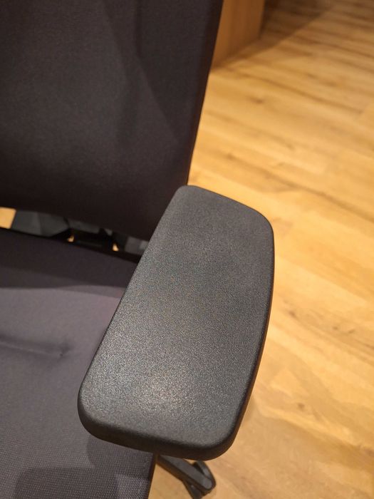 Fotel ergonomiczny MaxPro BT HD Black