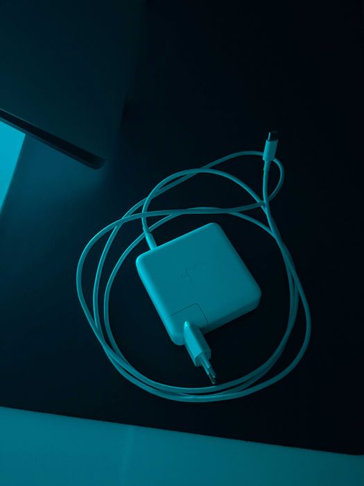 MacBook Pro 15″ 2018 | i9 | 32GB RAM | 1TB SSD – OKAZJA