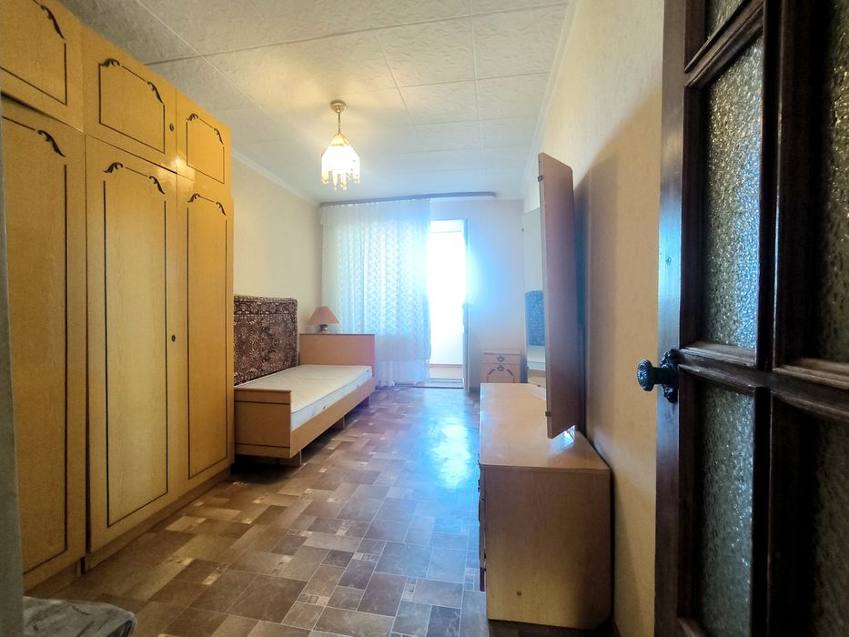 Продається 4 -х кімнатна  квартира  Теплодар ,є відновлення
