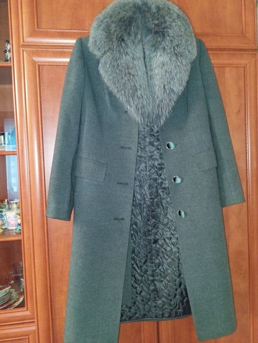 Пальто демісезонне,