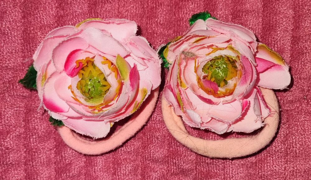 Резинки, заколки для волосся, аксесуари для волосся великий асортимент