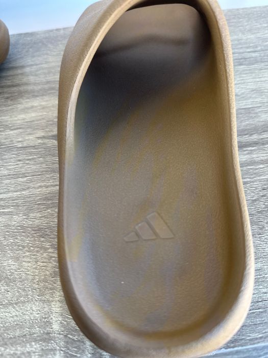 Yeezy slides Ochre