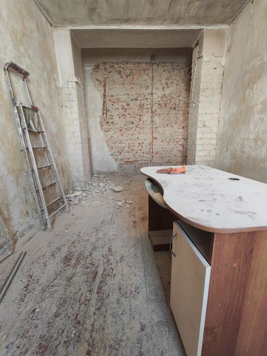 Продам 3 комнатная квартира Залютино. Рынок