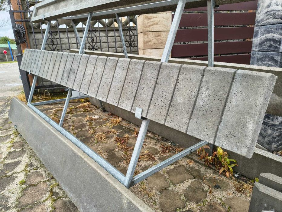 Podmurówka betonowa prefabrykowana systemowa, łączniki, podmurówki pod panele 3D