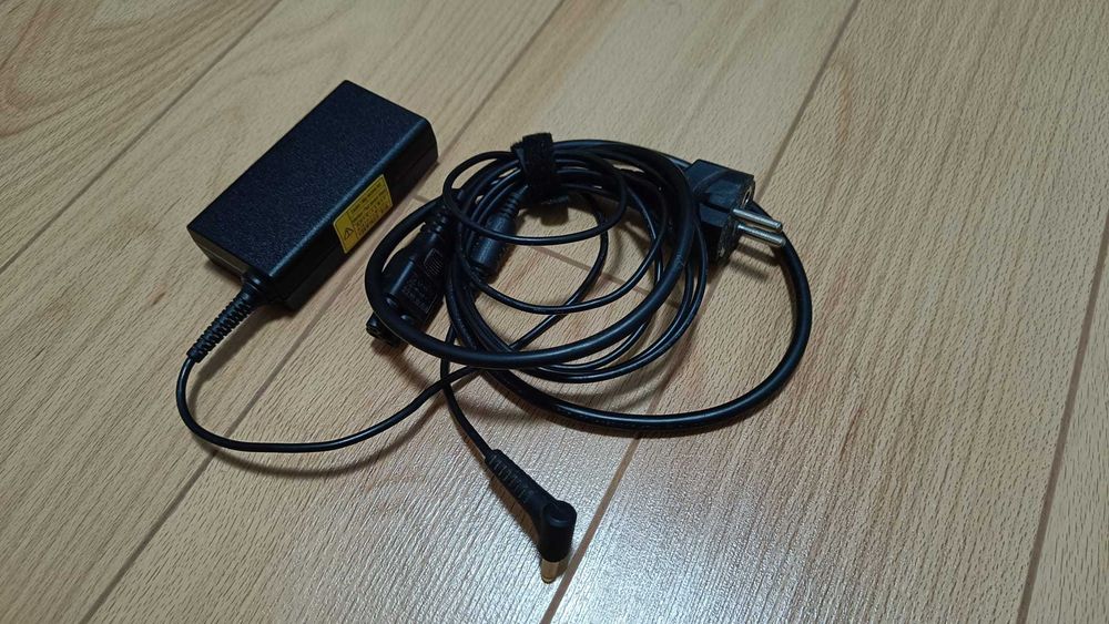 Portátil Acer Aspire E 15 - Usado