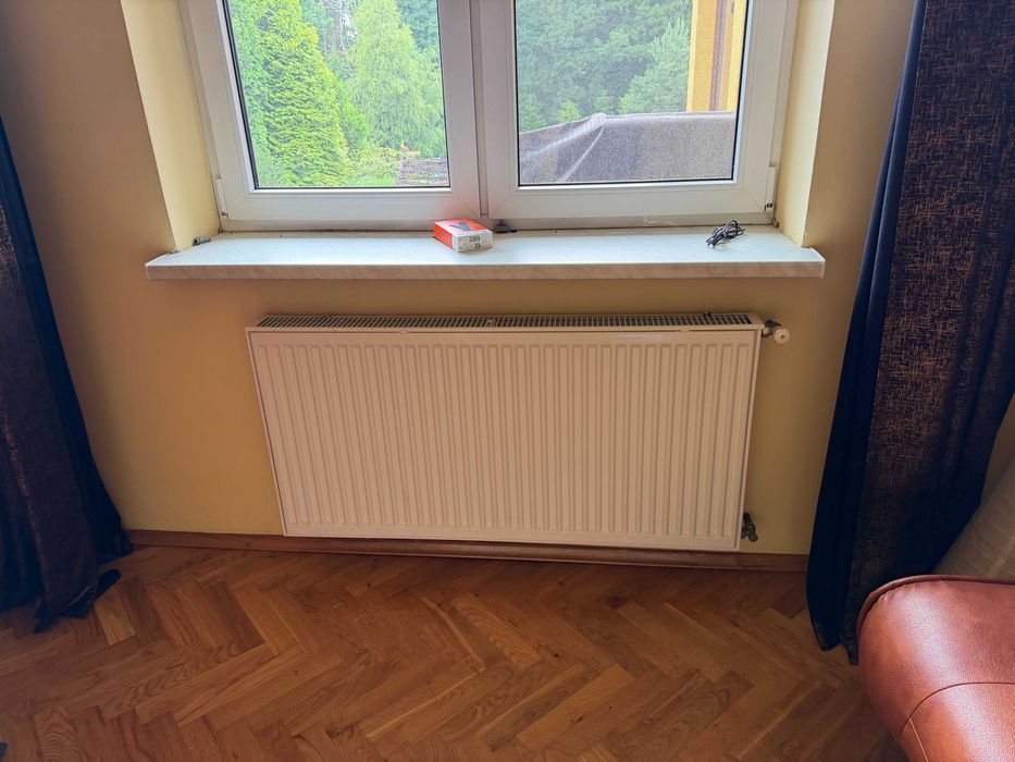 Grzejniki białe w bardzo dobrym stanie , tanio
