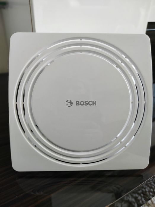 Вентилятор для ванної кімнати Bosch Home Comfort 1900W 125мм