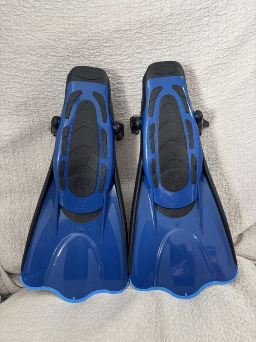 Barbatanas de mergulho Cressi ajustáveis Novas L/XL 44/47