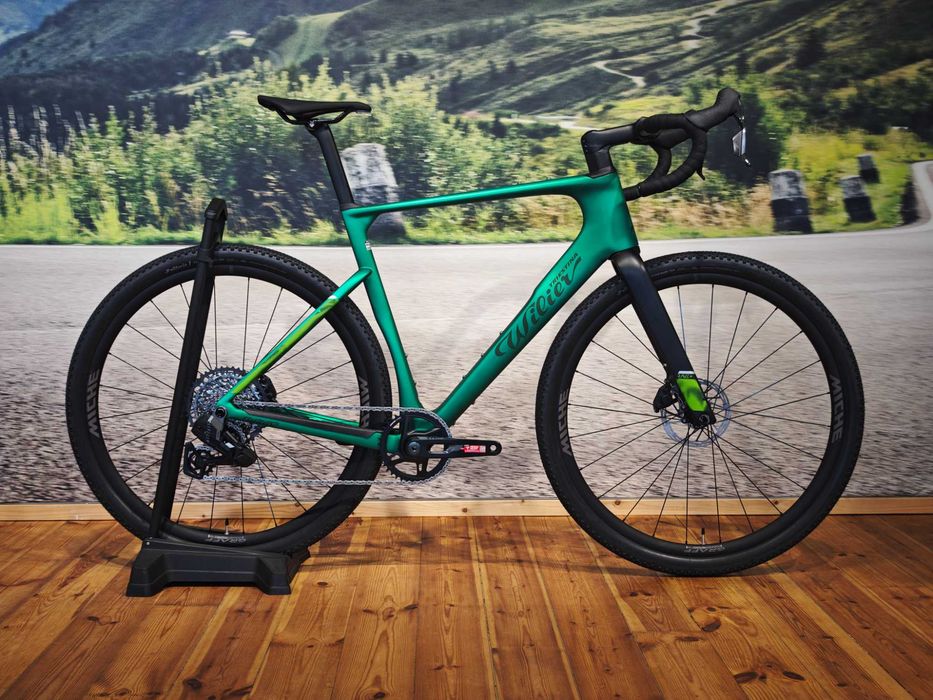Nowy rower gravel Wilier RAVE SLR ID2 RIVAL AXS 1x13S MICHE Velopolis