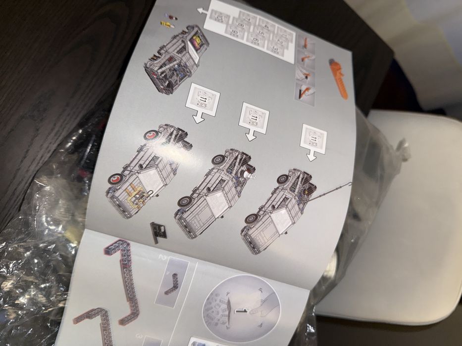 Conjunto legos Back to the Future - Time Machine