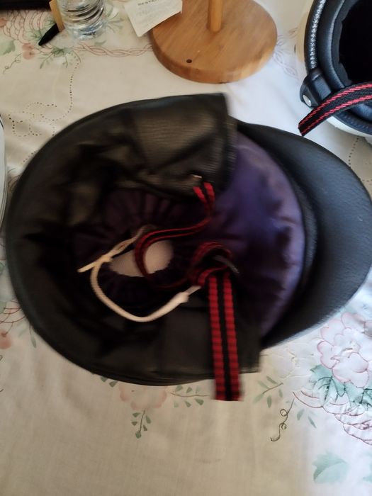 Capacete estilo penico