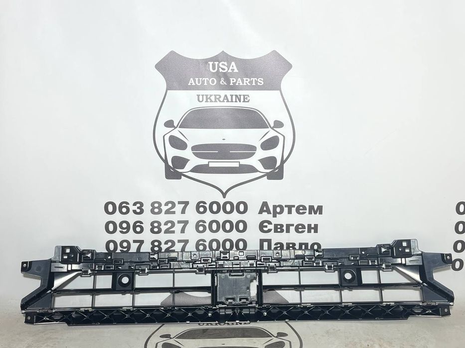 AUDI Q3 Грати переднього бампер S Line (ліцензія) 2019-24