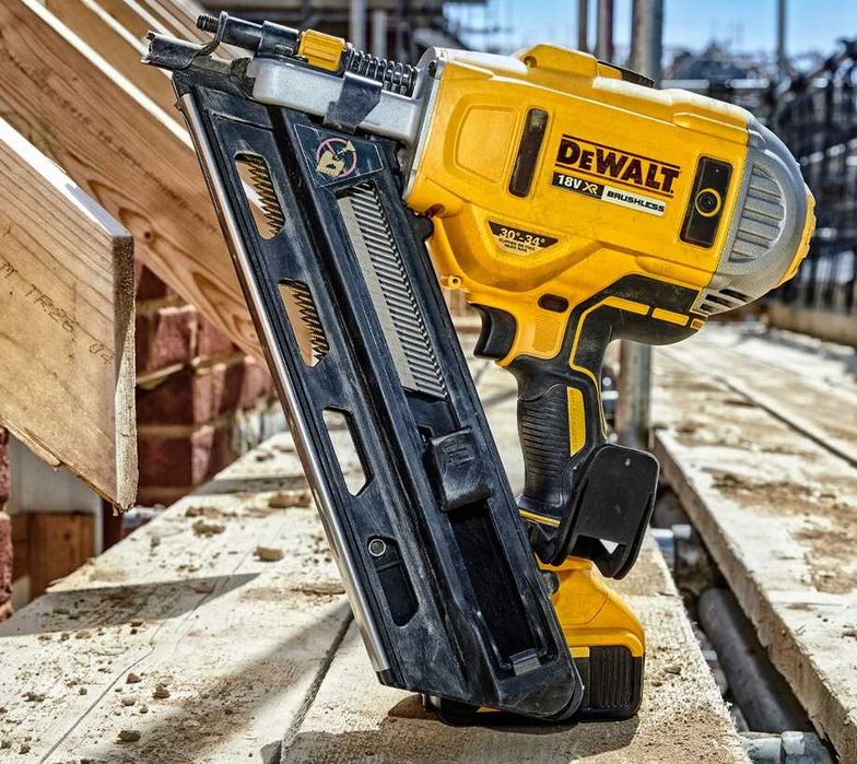 TANIO! Gwoździarka akumulatorowa DeWALT wypożyczalnia doba 50zł-70zł