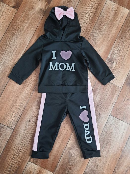 Костюм на дівчинку