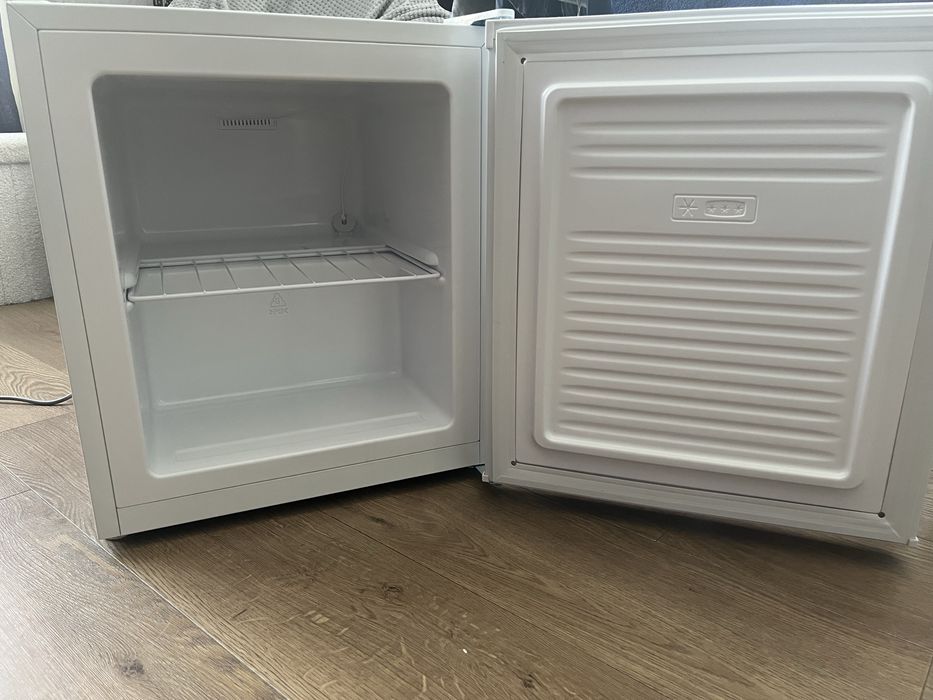 Sprzedam zamrażarkę