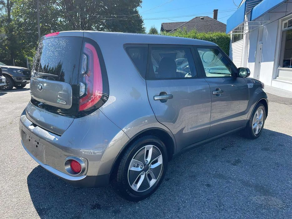Kia Soul      2018
