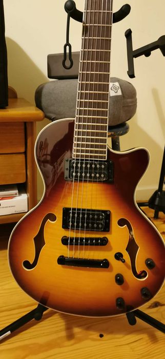 Vendo guitarra elétrica 7 cordas Thinline