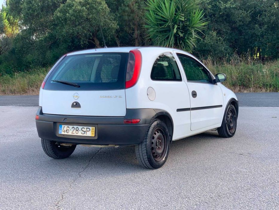 Opel Corsa Comercial 1.7 DI Isuzu - Excelente estado - 205 mil kms