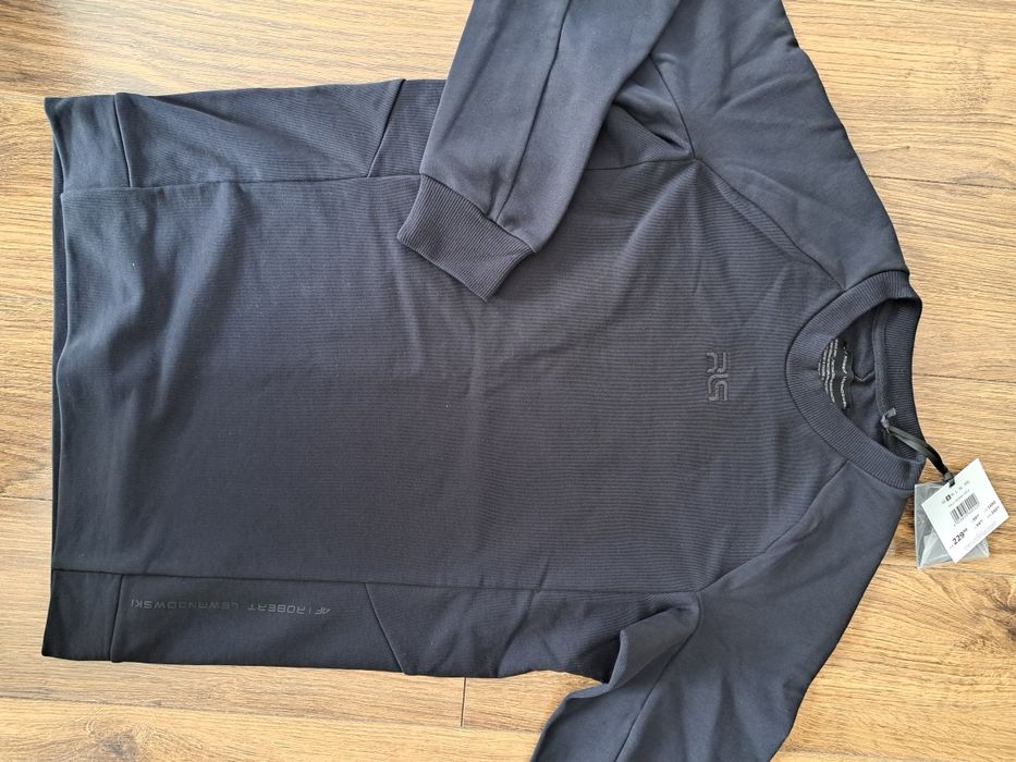 Bluza Robert Lewandowski r.S nowa