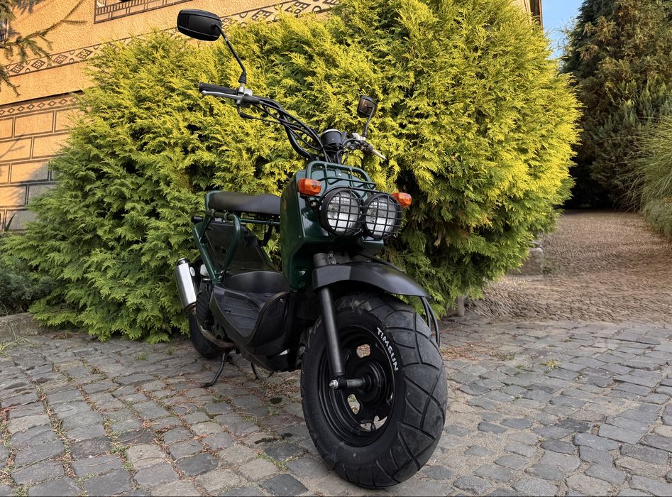 Продам хороший скутер honda zoomer 2017 4 тактний