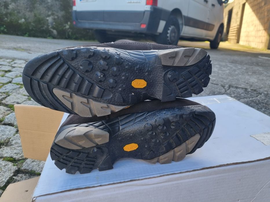 BOTAS VIBRAM - todo terreno
