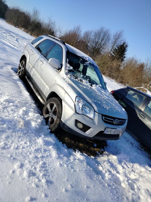 Sprzedam auto kia sportage