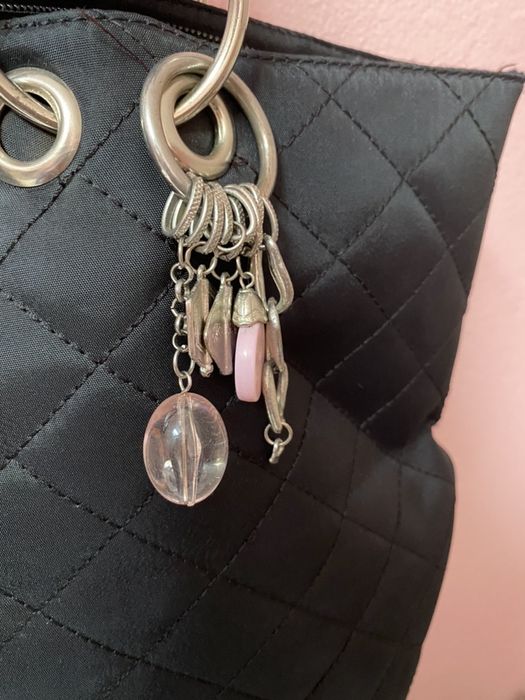 Mala Preta com apliques Miss 60 (usada)