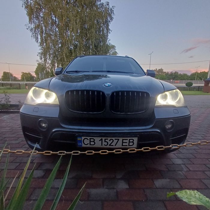 BMW x5 e70 (рестайлінгова)