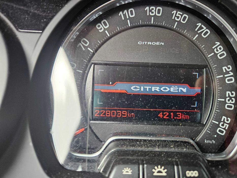 CITROEN C5 2.0 HDI exclusive hydro