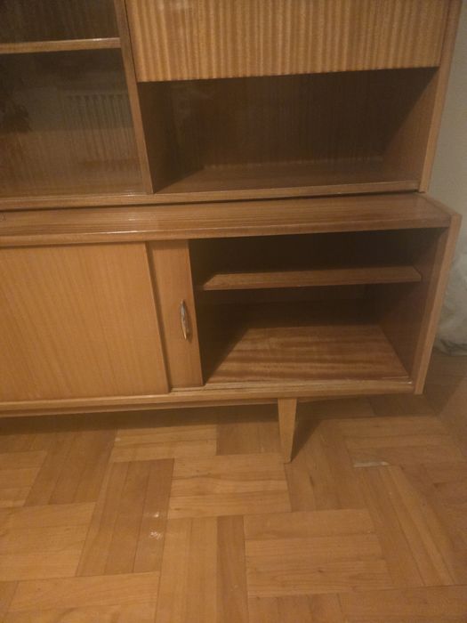 Oryginalny komplet Violetta 10-68 z lat 60. – kredens, komoda, stół, 6 krzeseł
