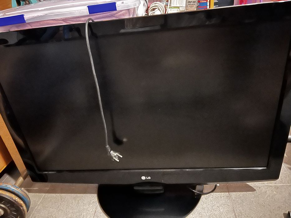 Tv LCD LG 107 cm