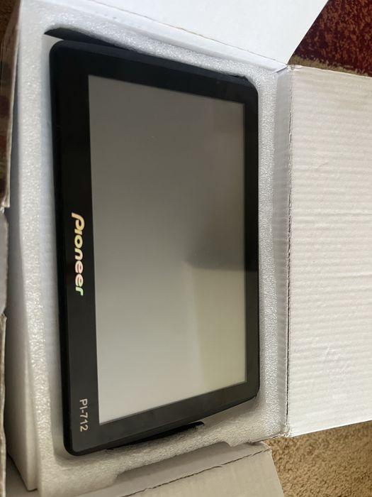 Navigation Pioneer PI -712